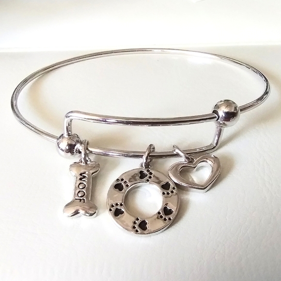 Dog Mom /Pet Lovers Charm Bangle Bracelet - Picture 2 of 10